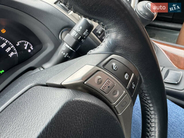 Белый Лексус РХ, объемом двигателя 3.46 л и пробегом 225 тыс. км за 18990 $, фото 21 на Automoto.ua