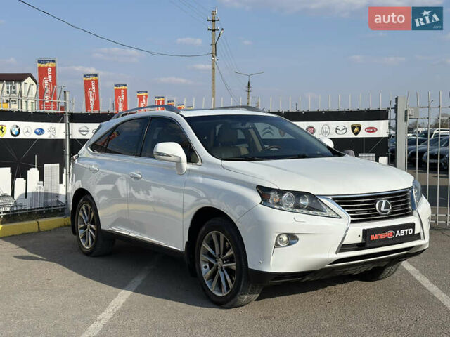 Белый Лексус РХ, объемом двигателя 3.46 л и пробегом 238 тыс. км за 21900 $, фото 2 на Automoto.ua