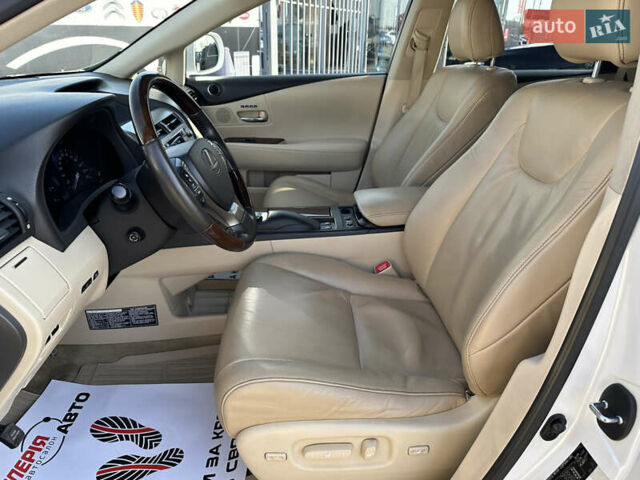 Белый Лексус РХ, объемом двигателя 3.46 л и пробегом 238 тыс. км за 21900 $, фото 12 на Automoto.ua