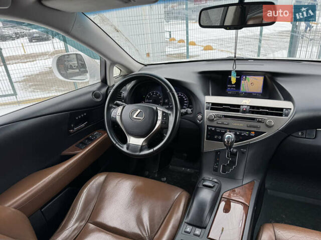 Белый Лексус РХ, объемом двигателя 3.46 л и пробегом 225 тыс. км за 18990 $, фото 28 на Automoto.ua