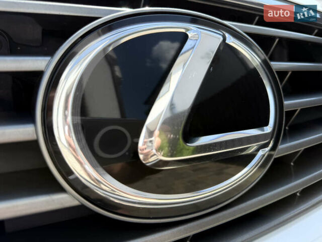 Белый Лексус РХ, объемом двигателя 3.46 л и пробегом 131 тыс. км за 24999 $, фото 35 на Automoto.ua