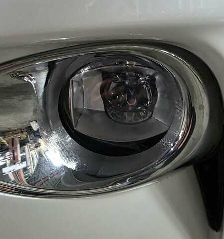 Білий Лексус РХ, об'ємом двигуна 3.46 л та пробігом 123 тис. км за 25000 $, фото 25 на Automoto.ua