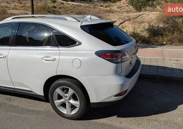 Белый Лексус РХ, объемом двигателя 3.46 л и пробегом 220 тыс. км за 19000 $, фото 9 на Automoto.ua