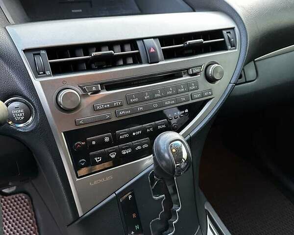 Білий Лексус РХ, об'ємом двигуна 2.67 л та пробігом 121 тис. км за 20500 $, фото 18 на Automoto.ua