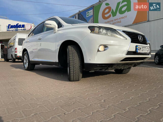 Білий Лексус РХ, об'ємом двигуна 3.46 л та пробігом 210 тис. км за 18900 $, фото 4 на Automoto.ua