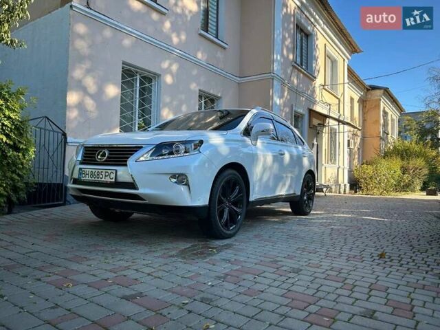 Белый Лексус РХ, объемом двигателя 3.46 л и пробегом 170 тыс. км за 30000 $, фото 5 на Automoto.ua