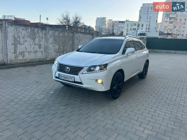 Белый Лексус РХ, объемом двигателя 3.46 л и пробегом 170 тыс. км за 26000 $, фото 2 на Automoto.ua