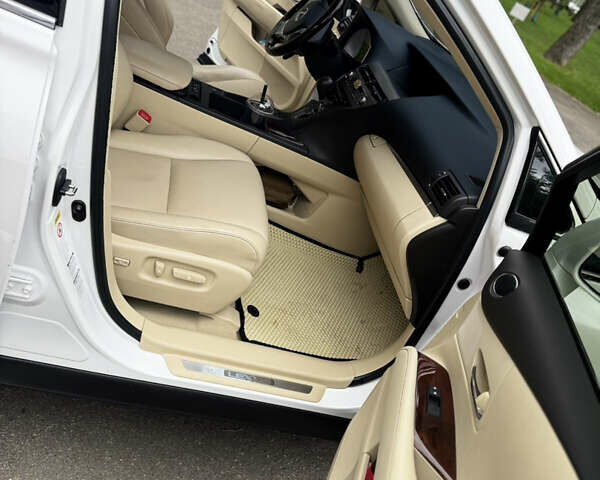 Білий Лексус РХ, об'ємом двигуна 3.46 л та пробігом 160 тис. км за 17200 $, фото 13 на Automoto.ua