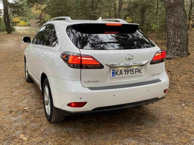 Белый Лексус РХ, объемом двигателя 3.5 л и пробегом 176 тыс. км за 18000 $, фото 4 на Automoto.ua