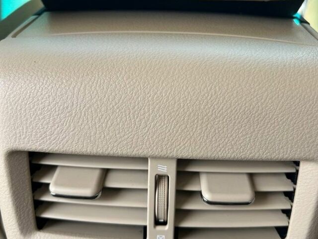 Білий Лексус РХ, об'ємом двигуна 3.46 л та пробігом 170 тис. км за 26000 $, фото 102 на Automoto.ua