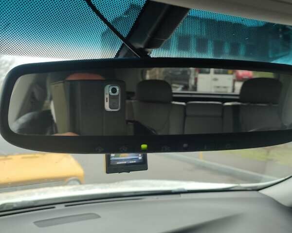 Белый Лексус РХ, объемом двигателя 3.5 л и пробегом 180 тыс. км за 21500 $, фото 12 на Automoto.ua