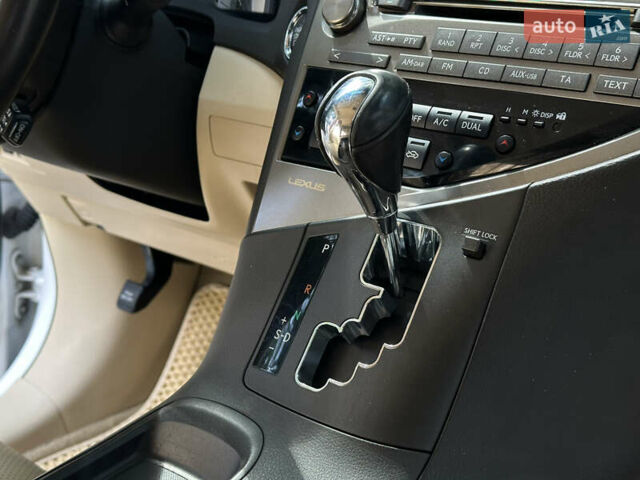 Белый Лексус РХ, объемом двигателя 2.7 л и пробегом 189 тыс. км за 17999 $, фото 50 на Automoto.ua