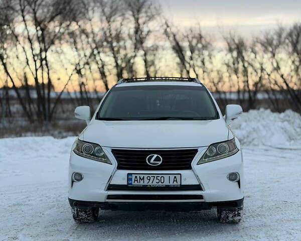 Белый Лексус РХ, объемом двигателя 3.46 л и пробегом 210 тыс. км за 16900 $, фото 1 на Automoto.ua