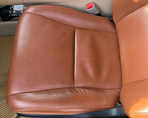 Білий Лексус РХ, об'ємом двигуна 3.46 л та пробігом 210 тис. км за 18900 $, фото 19 на Automoto.ua