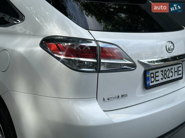 Белый Лексус РХ, объемом двигателя 2.7 л и пробегом 189 тыс. км за 17999 $, фото 28 на Automoto.ua