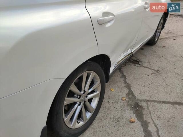 Білий Лексус РХ, об'ємом двигуна 3.5 л та пробігом 169 тис. км за 9700 $, фото 8 на Automoto.ua