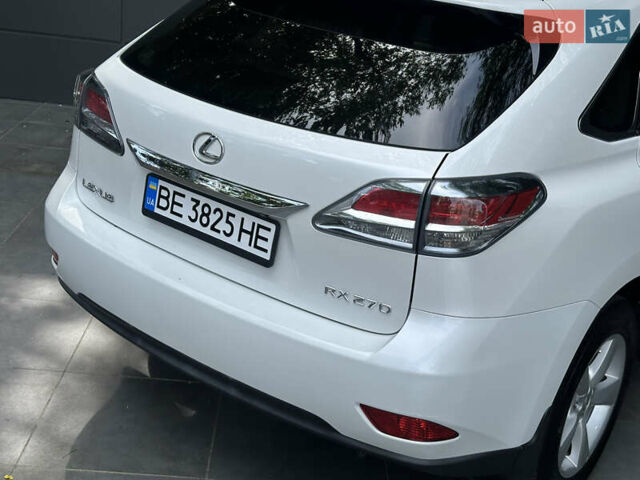 Белый Лексус РХ, объемом двигателя 2.7 л и пробегом 189 тыс. км за 17999 $, фото 25 на Automoto.ua