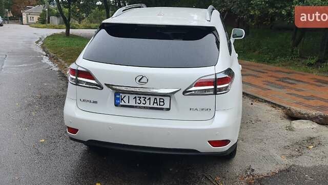 Белый Лексус РХ, объемом двигателя 3.46 л и пробегом 127 тыс. км за 17000 $, фото 4 на Automoto.ua