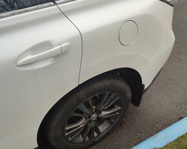 Белый Лексус РХ, объемом двигателя 3.5 л и пробегом 180 тыс. км за 21500 $, фото 27 на Automoto.ua