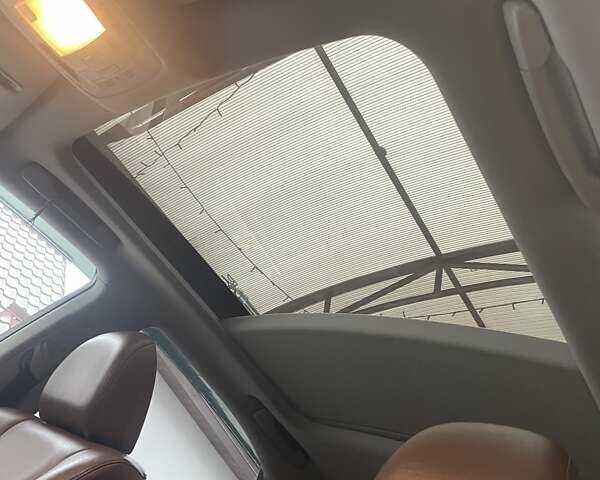 Белый Лексус РХ, объемом двигателя 3.46 л и пробегом 156 тыс. км за 24800 $, фото 29 на Automoto.ua