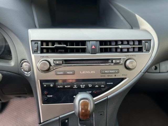 Білий Лексус РХ, об'ємом двигуна 3.5 л та пробігом 114 тис. км за 25100 $, фото 15 на Automoto.ua