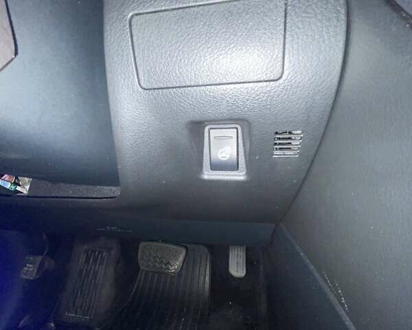 Белый Лексус РХ, объемом двигателя 3.46 л и пробегом 156 тыс. км за 24800 $, фото 28 на Automoto.ua