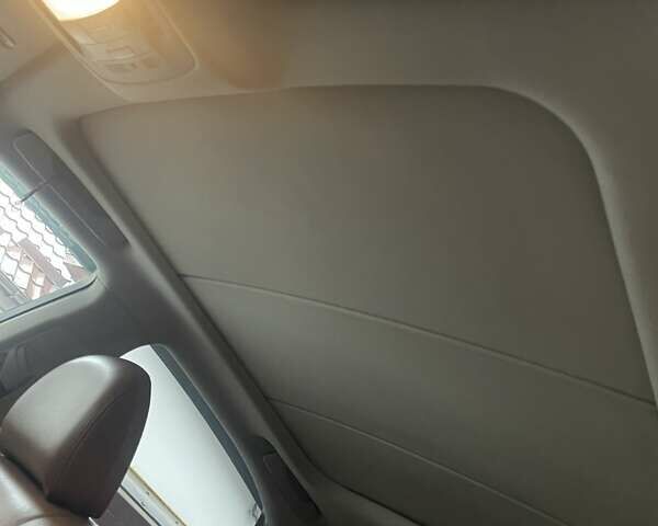 Белый Лексус РХ, объемом двигателя 3.46 л и пробегом 156 тыс. км за 24800 $, фото 25 на Automoto.ua