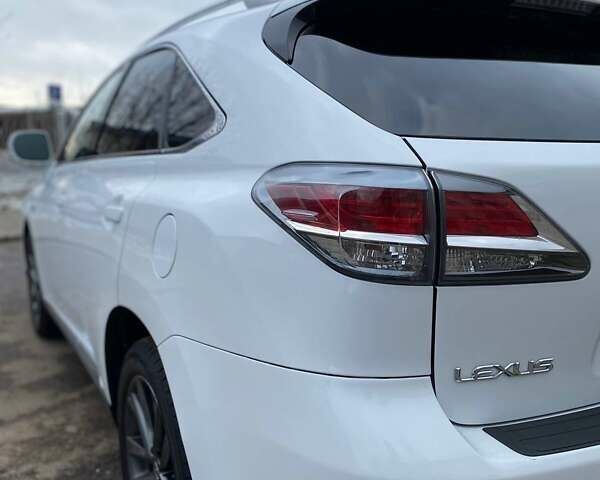 Білий Лексус РХ, об'ємом двигуна 3.46 л та пробігом 225 тис. км за 22199 $, фото 6 на Automoto.ua