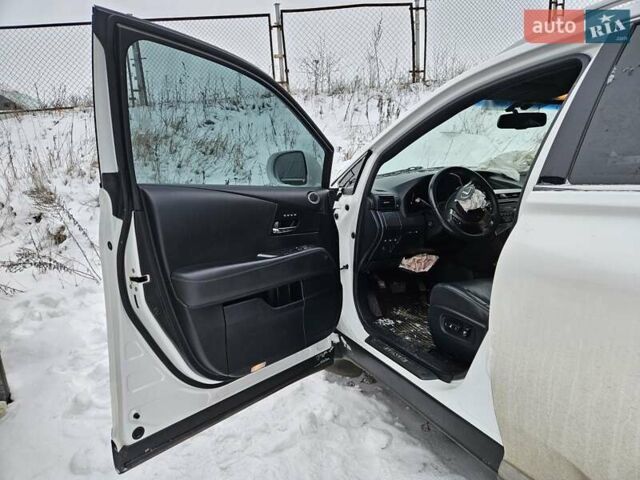 Белый Лексус РХ, объемом двигателя 3.5 л и пробегом 164 тыс. км за 10500 $, фото 9 на Automoto.ua