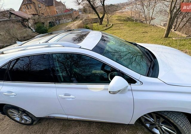 Белый Лексус РХ, объемом двигателя 3.5 л и пробегом 240 тыс. км за 24700 $, фото 5 на Automoto.ua