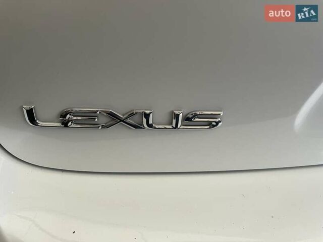 Белый Лексус РХ, объемом двигателя 3.46 л и пробегом 156 тыс. км за 24800 $, фото 20 на Automoto.ua