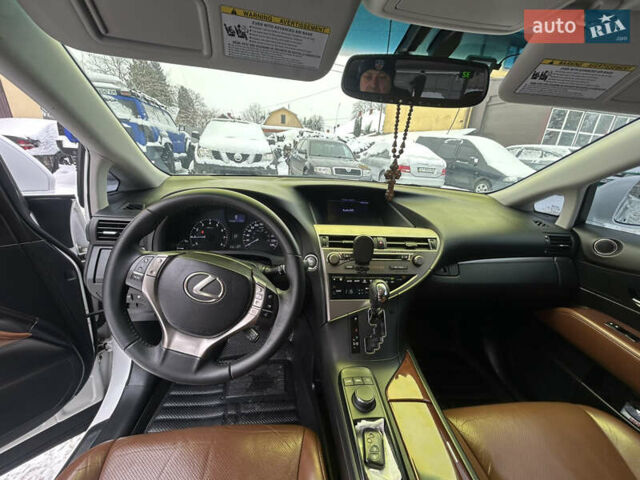 Белый Лексус РХ, объемом двигателя 3.46 л и пробегом 247 тыс. км за 23700 $, фото 44 на Automoto.ua