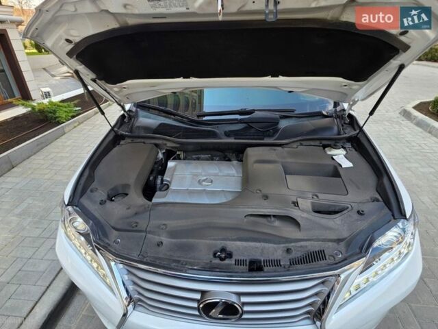 Білий Лексус РХ, об'ємом двигуна 3.46 л та пробігом 131 тис. км за 20500 $, фото 21 на Automoto.ua