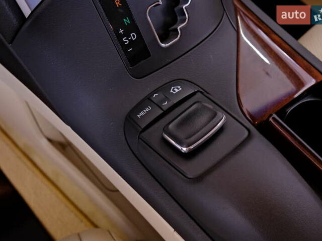 Белый Лексус РХ, объемом двигателя 3.46 л и пробегом 135 тыс. км за 21900 $, фото 29 на Automoto.ua