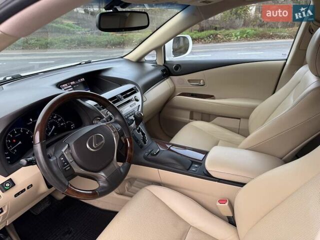 Білий Лексус РХ, об'ємом двигуна 3.5 л та пробігом 167 тис. км за 20400 $, фото 26 на Automoto.ua