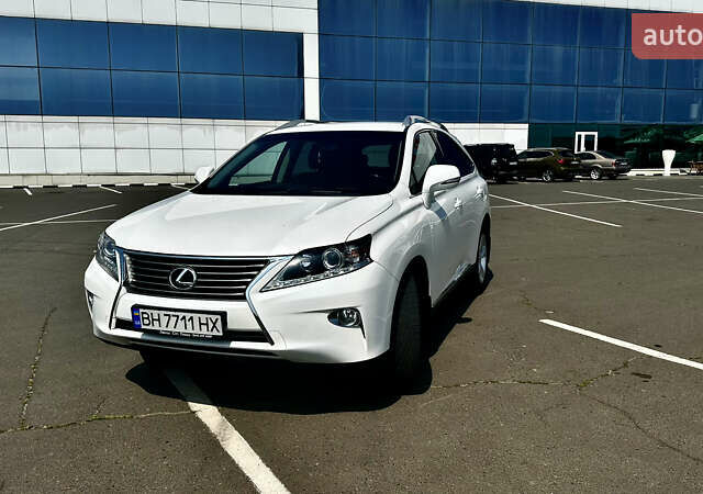 Білий Лексус РХ, об'ємом двигуна 2.67 л та пробігом 149 тис. км за 25500 $, фото 1 на Automoto.ua