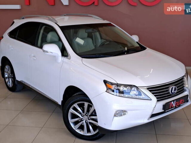 Белый Лексус РХ, объемом двигателя 3.46 л и пробегом 135 тыс. км за 21900 $, фото 8 на Automoto.ua