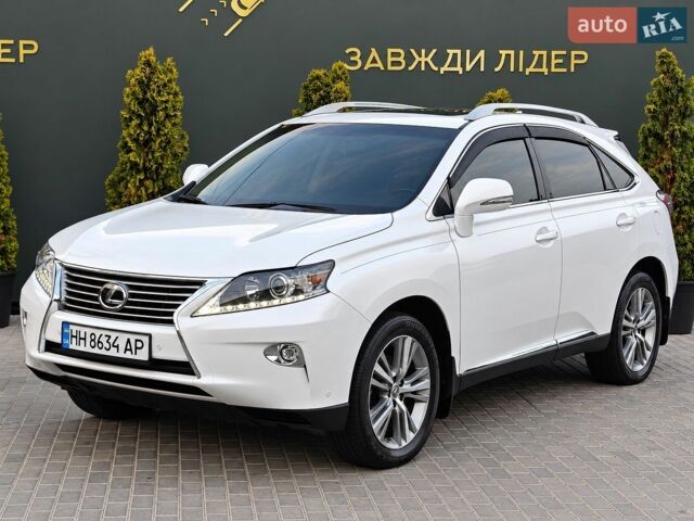Белый Лексус РХ, объемом двигателя 3.46 л и пробегом 134 тыс. км за 19500 $, фото 1 на Automoto.ua