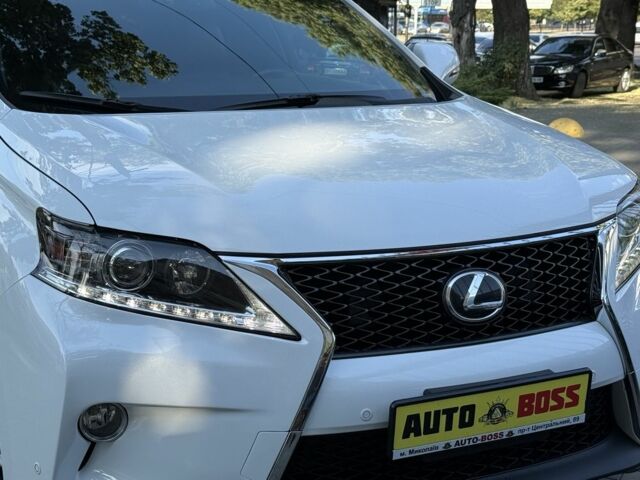 Лексус РХ 2014 в Николаеве на Automoto.ua Белый Лексус РХ, объемом двигателя 3.5 л и пробегом 224 тыс. км за 24500 $, фото 7 на Automoto.ua