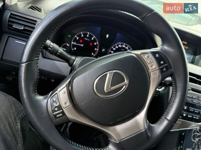 Белый Лексус РХ, объемом двигателя 2.67 л и пробегом 159 тыс. км за 23200 $, фото 12 на Automoto.ua