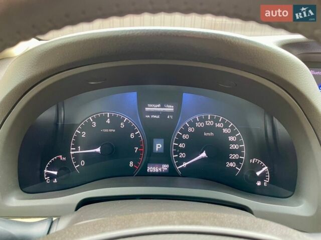 Белый Лексус РХ, объемом двигателя 3.46 л и пробегом 209 тыс. км за 17000 $, фото 11 на Automoto.ua