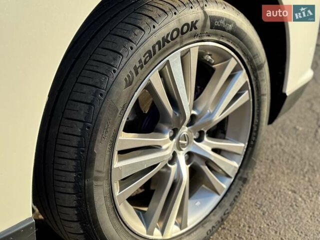 Белый Лексус РХ, объемом двигателя 3.46 л и пробегом 168 тыс. км за 23999 $, фото 23 на Automoto.ua