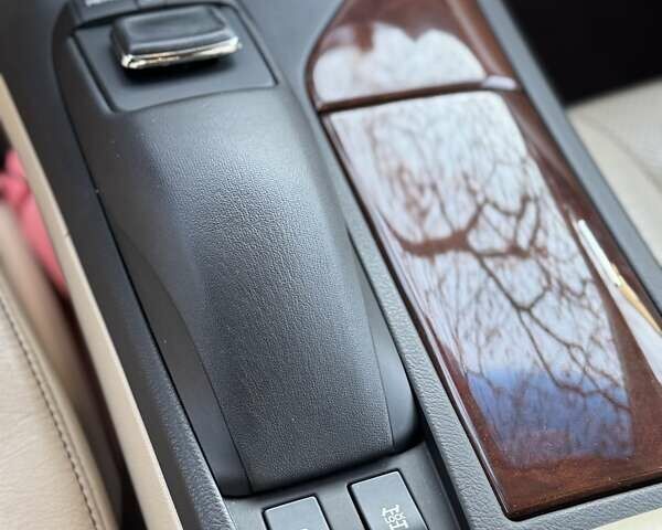 Белый Лексус РХ, объемом двигателя 3.46 л и пробегом 168 тыс. км за 23999 $, фото 57 на Automoto.ua