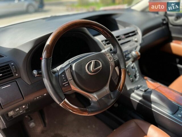 Білий Лексус РХ, об'ємом двигуна 3.46 л та пробігом 114 тис. км за 23800 $, фото 12 на Automoto.ua