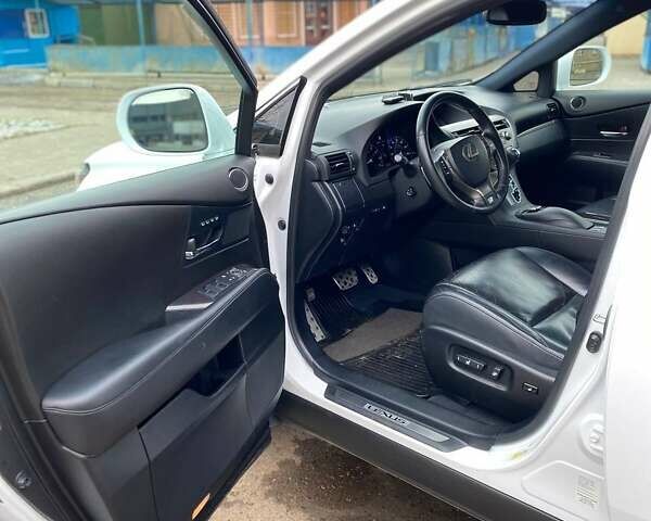 Білий Лексус РХ, об'ємом двигуна 3.46 л та пробігом 225 тис. км за 21700 $, фото 22 на Automoto.ua
