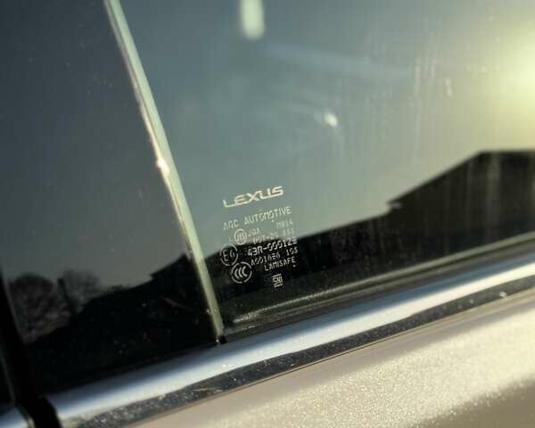Белый Лексус РХ, объемом двигателя 3.46 л и пробегом 168 тыс. км за 23999 $, фото 25 на Automoto.ua