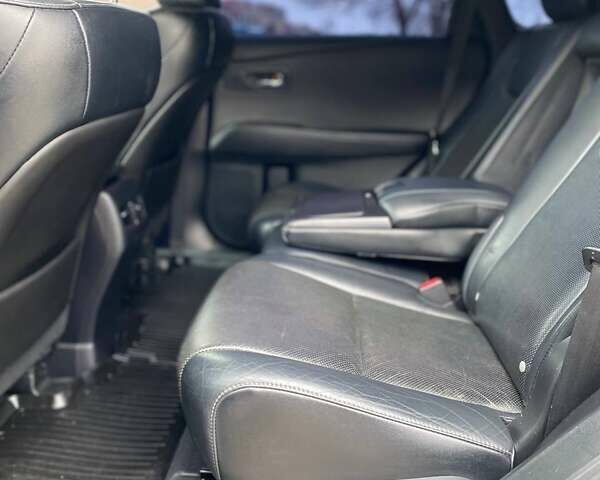 Білий Лексус РХ, об'ємом двигуна 3.46 л та пробігом 225 тис. км за 21700 $, фото 23 на Automoto.ua