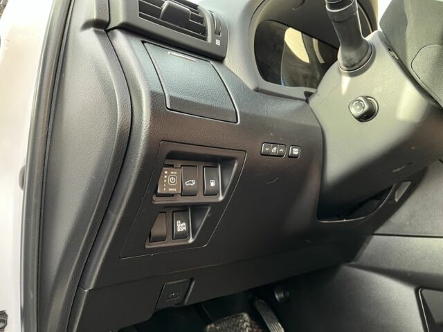 Білий Лексус РХ, об'ємом двигуна 3.5 л та пробігом 114 тис. км за 25100 $, фото 13 на Automoto.ua