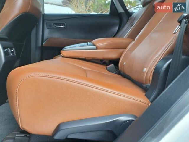 Белый Лексус РХ, объемом двигателя 3.5 л и пробегом 171 тыс. км за 23500 $, фото 27 на Automoto.ua