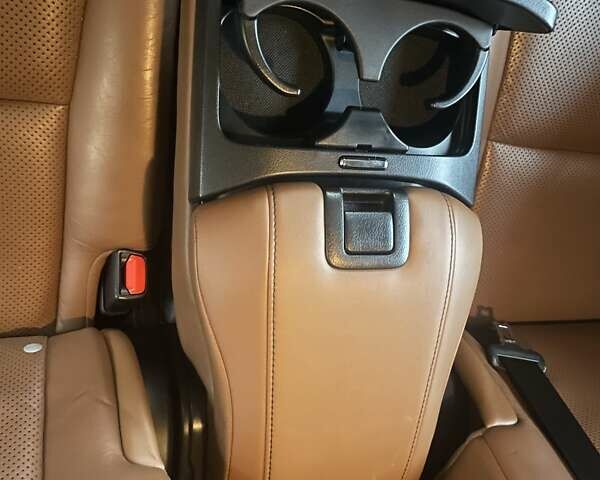 Белый Лексус РХ, объемом двигателя 3.46 л и пробегом 156 тыс. км за 24800 $, фото 15 на Automoto.ua